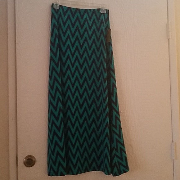 MYSTIQ MUSF Skirt - Picture 1 of 4